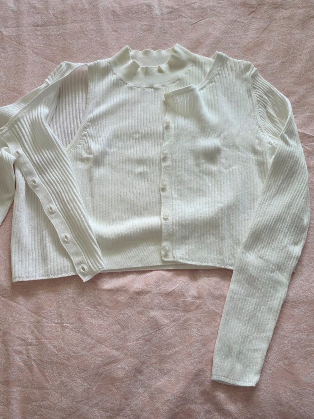 Uniqlo knit set top & cardigan